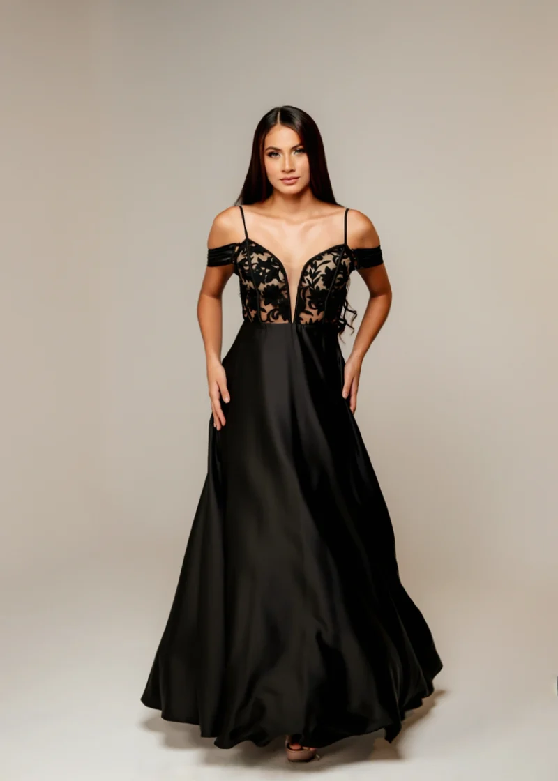 Vestido Rotondo negro mangas adaptables